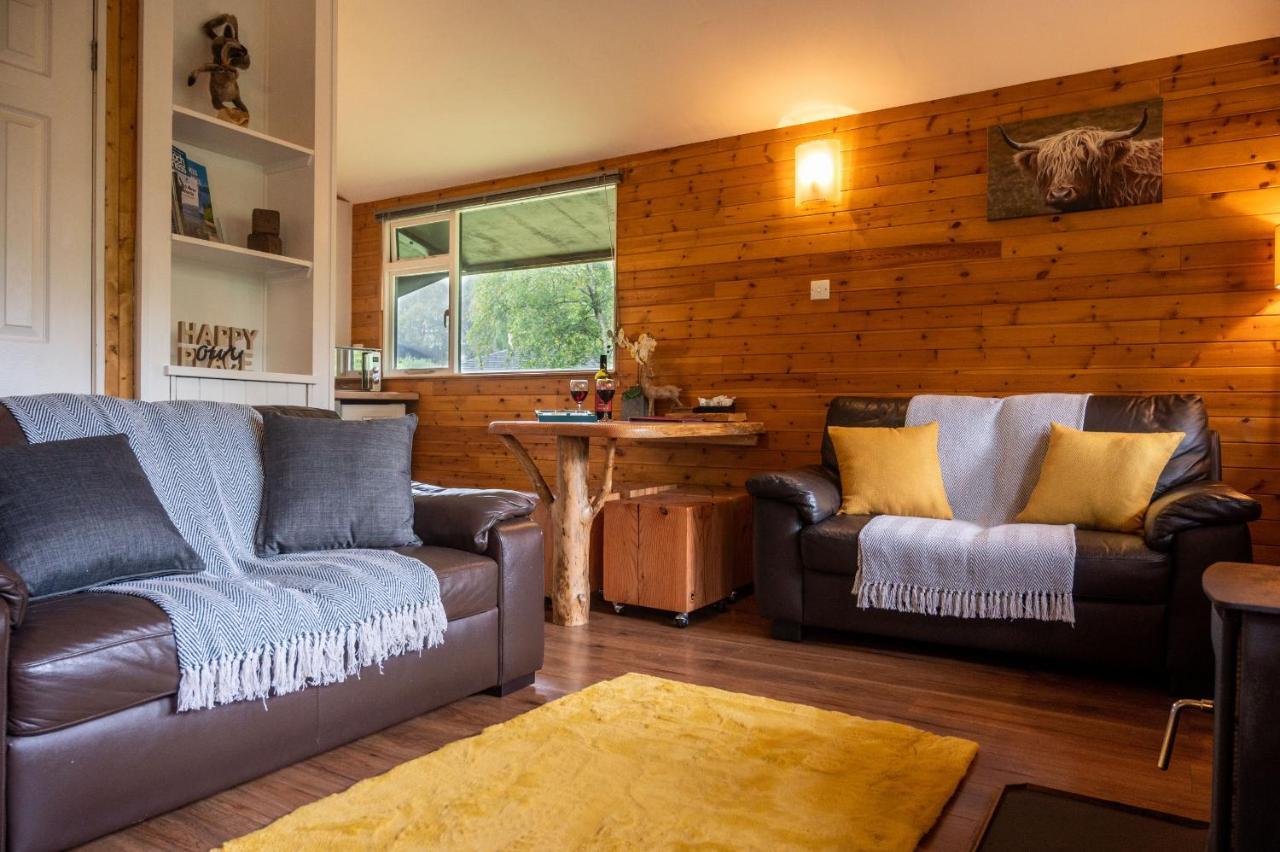 Ancarraig Lodges Drumnadrochit Exterior photo