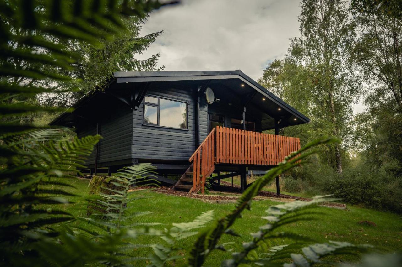 Ancarraig Lodges Drumnadrochit Exterior photo