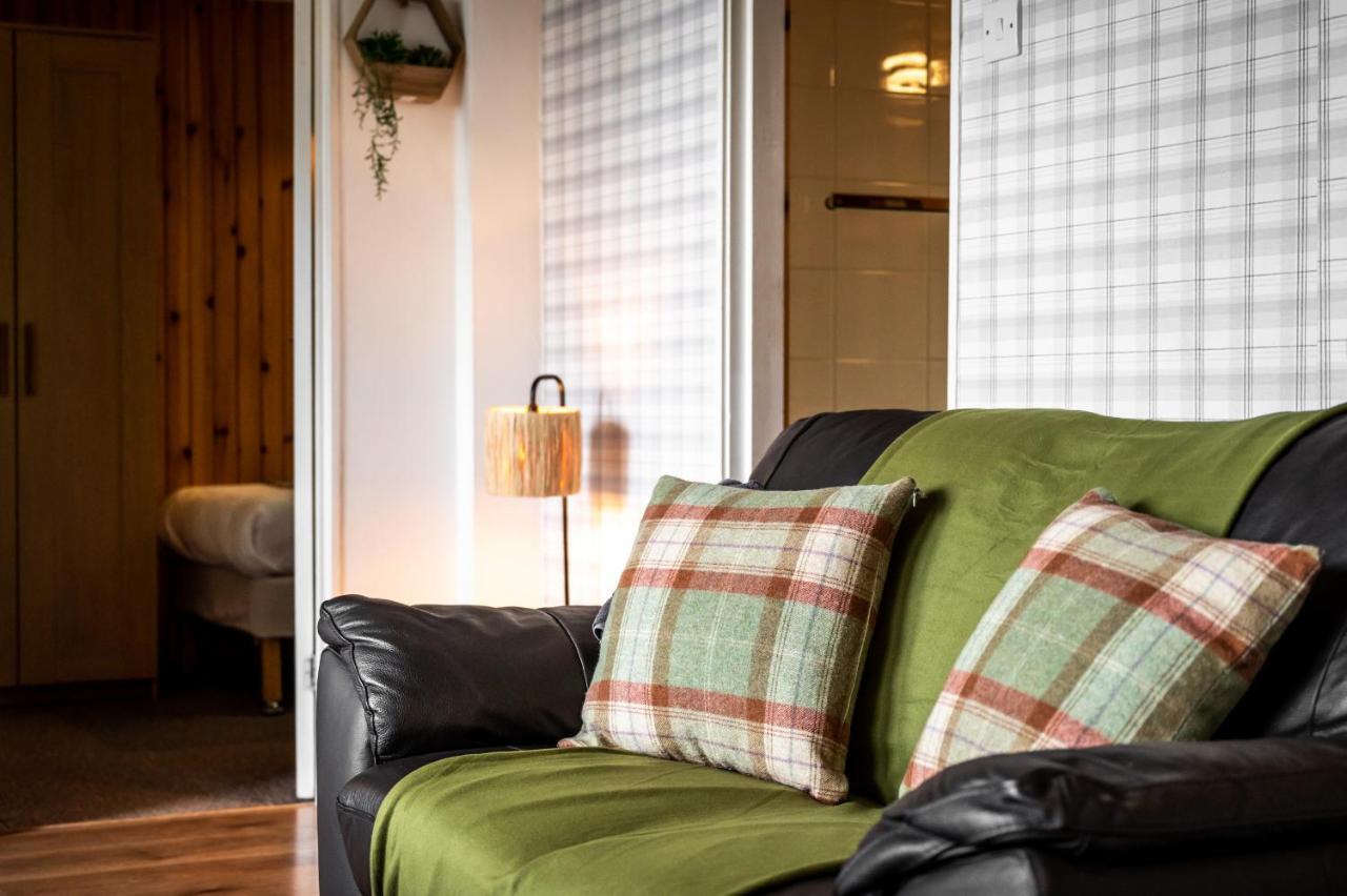 Ancarraig Lodges Drumnadrochit Exterior photo